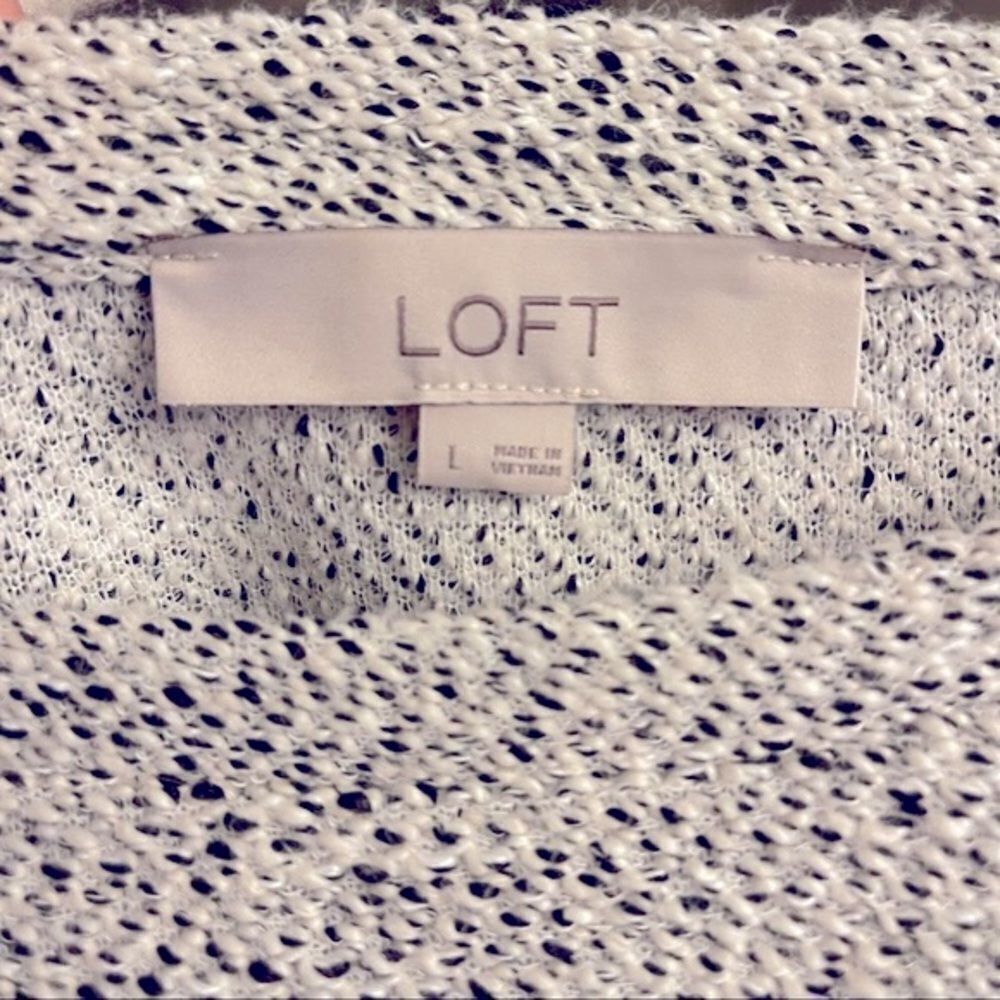 LOFT Boucle Tunic Sweatshirt, Large - Picture 8 of 10